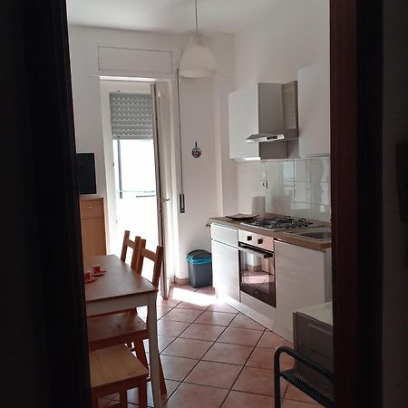 Love House - Apartment On The Beach Pescara Ngoại thất bức ảnh
